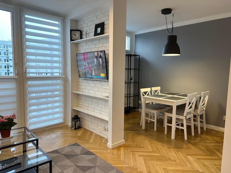 Project Comfort Apartament Grzybowska 30/1211 Варшава Екстериор снимка